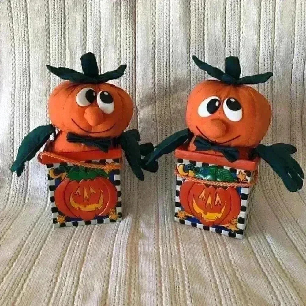 VTG 2 Plush Ceramic Hallowing Pumpkin Decor 9"